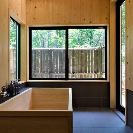 Hinoki No Ie - Cottage With Natural Hot Spring In A Cypress Bathtub Shika Экстерьер фото