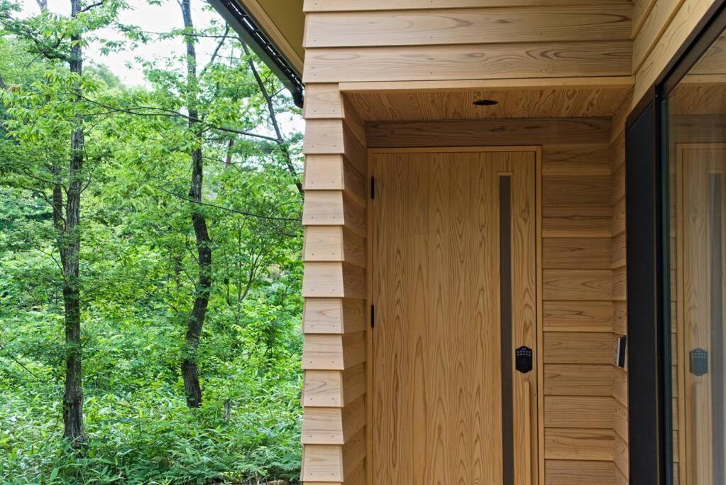 Hinoki No Ie - Cottage With Natural Hot Spring In A Cypress Bathtub Shika Экстерьер фото